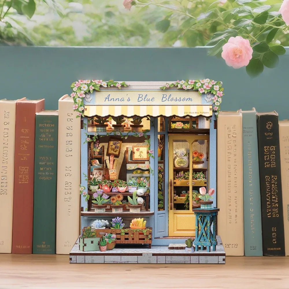 Anna's Blue Blossom book nook kit – detail view 7