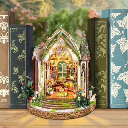 Book Nook - Dreamland Floral Studio