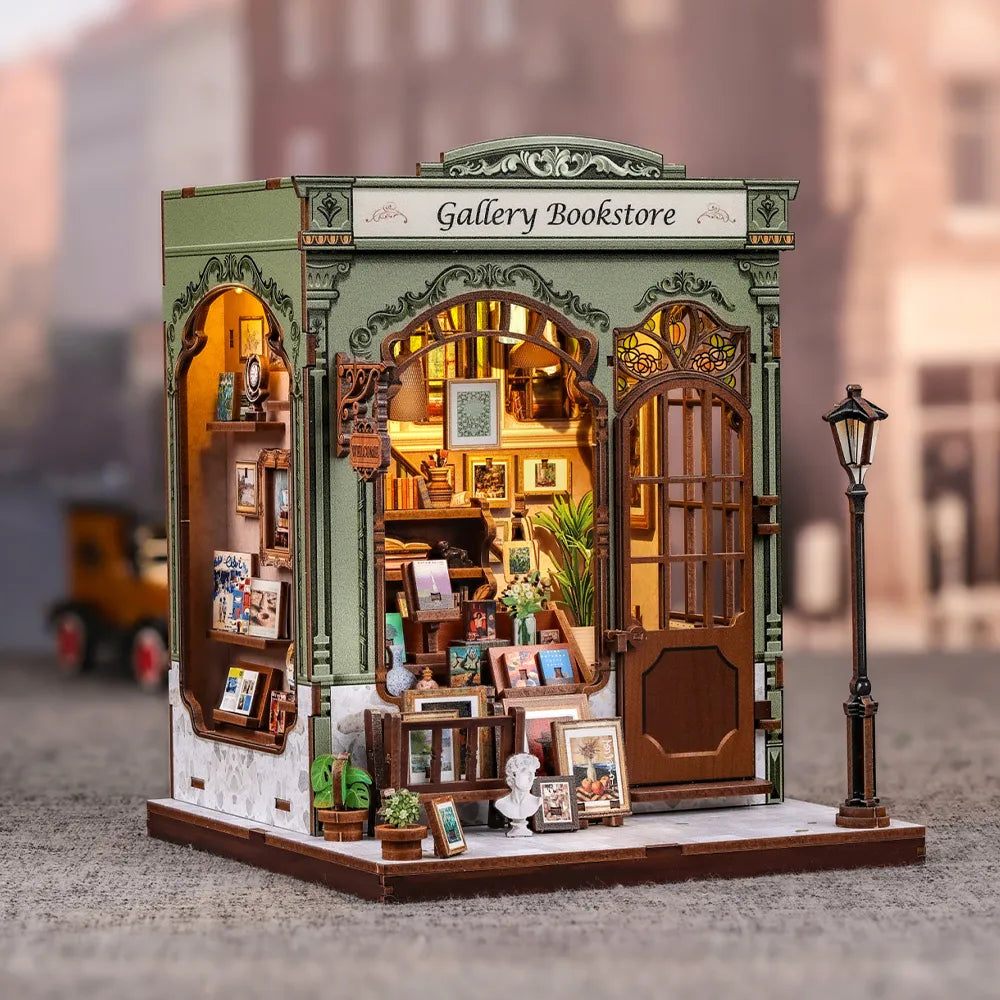 Book Nook - Gallery Bookstore