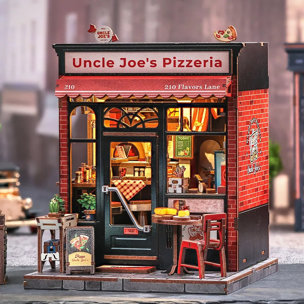 Miniature House Kit - Uncle Joe's Pizzeria