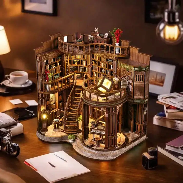 Miniature House Kit - Dreamy Book Hall