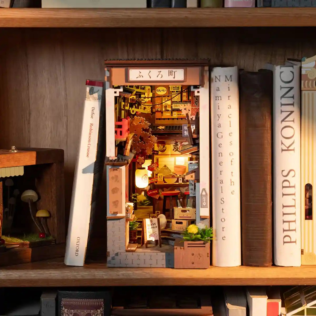 Sakura Wine Alley — DIY Book Nook Kit