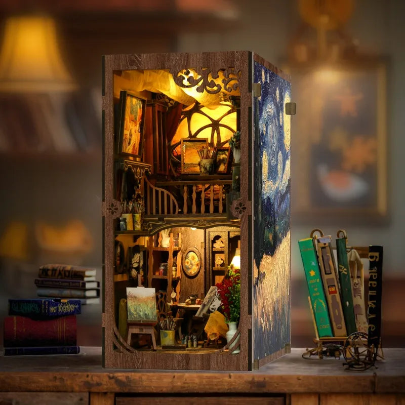 Book Nook - A World Within The Frame