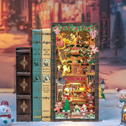Book Nook - Christmas Wish Store | Christmas Diorama