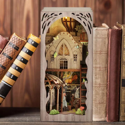 Book Nook - Dorothy's Journey