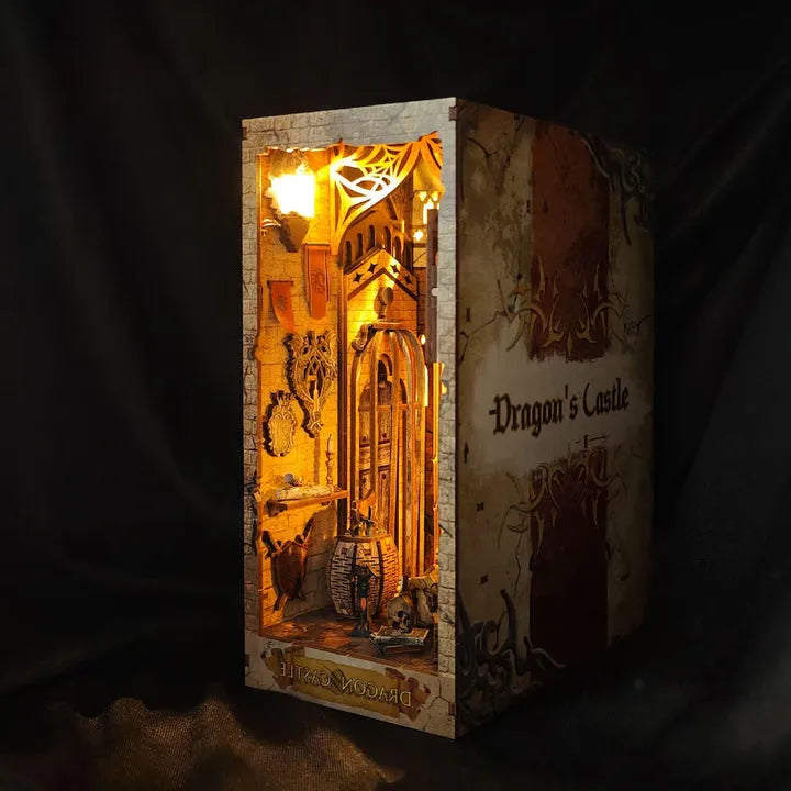 Book Nook - Castillo del Dragón
