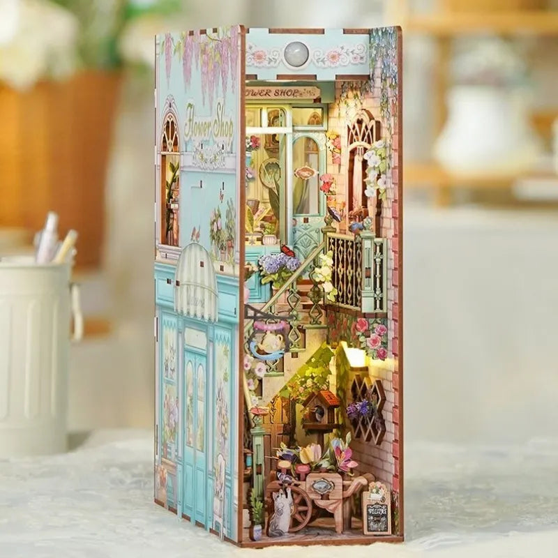 Flower Shop Book Nook Kit – DIY Two-Storey Florist