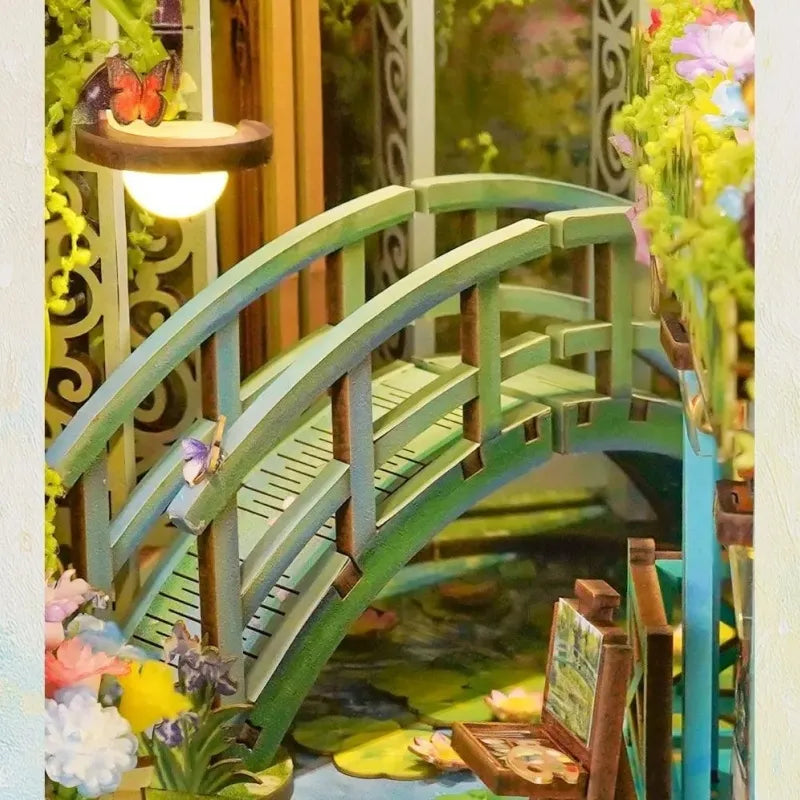 Book Nook - Giverny Garden