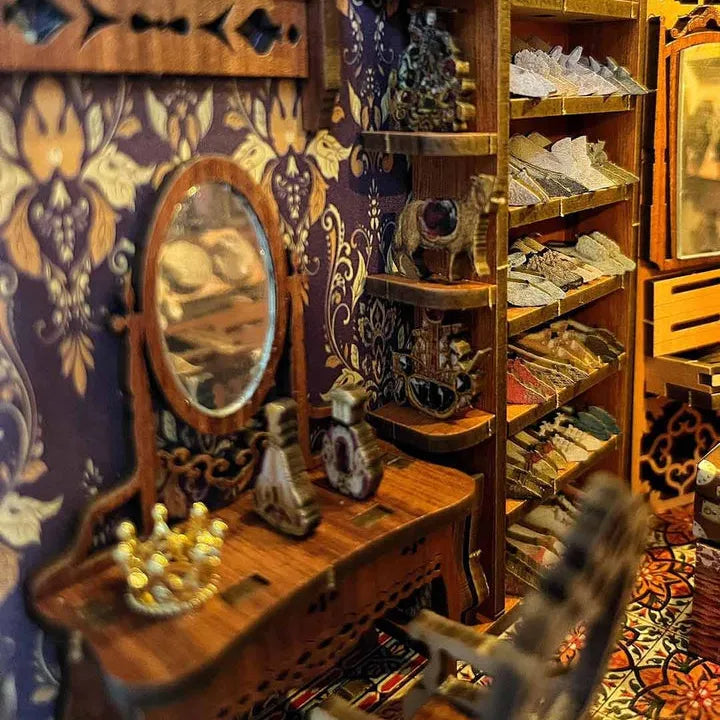 Book Nook - Gorgeous Wardrobe of Duchess