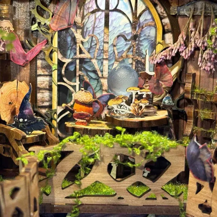 Kit Book Nook Green Fairyland – Escena de Bruja del Bosque DIY