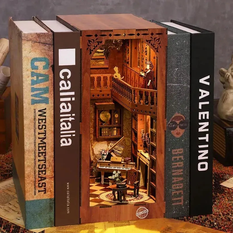 Book Nook - Grimm's Small Building