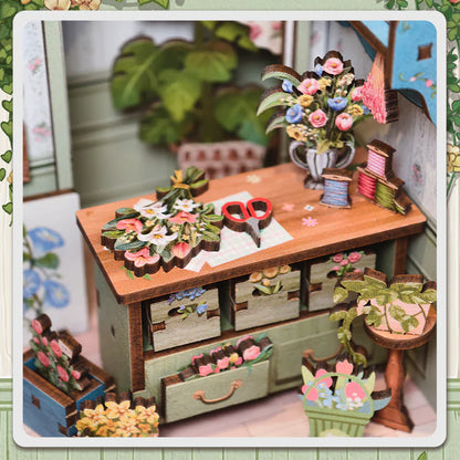 Book Nook Kit - Champs-Élysées Florist
