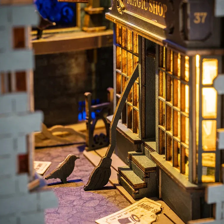 Book Nook - Magic House | TGB03