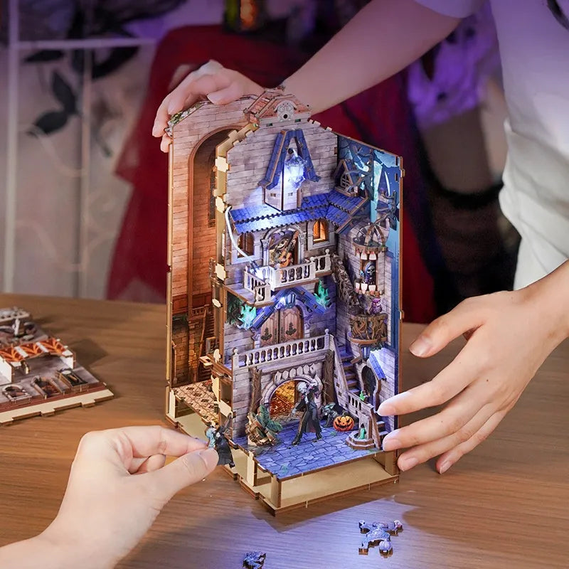 Book Nook - Carnaval de Monstruos
