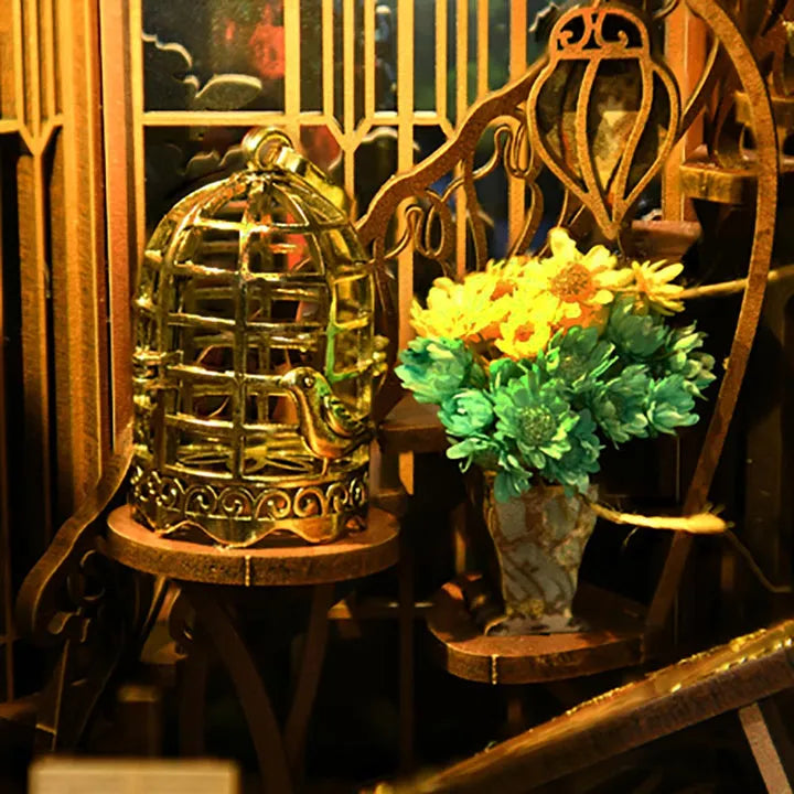 Book Nook - Pianist with Nightingale