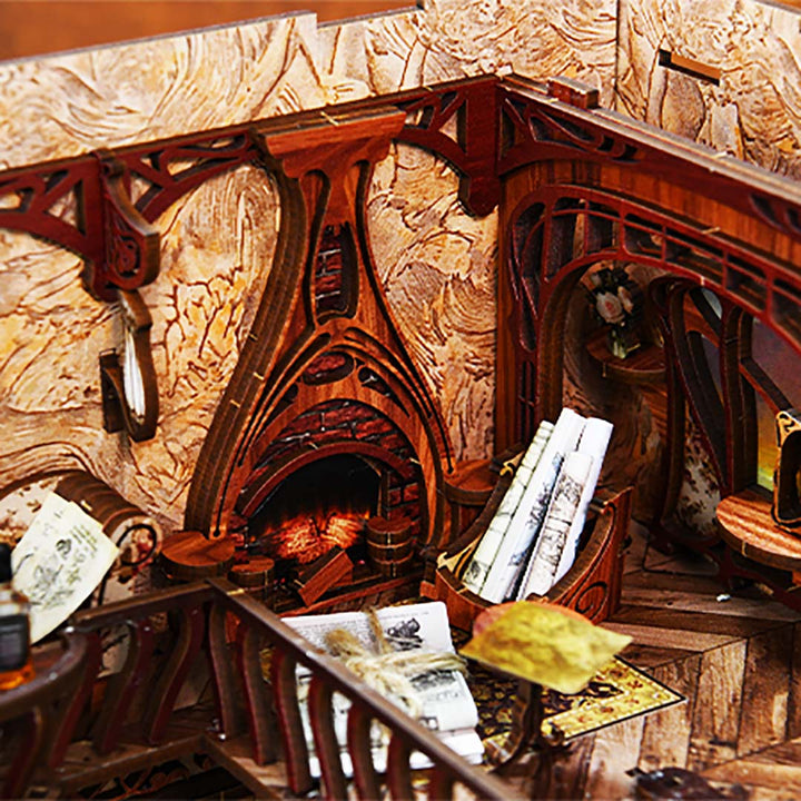 Book Nook - Painter's Day At Dusk