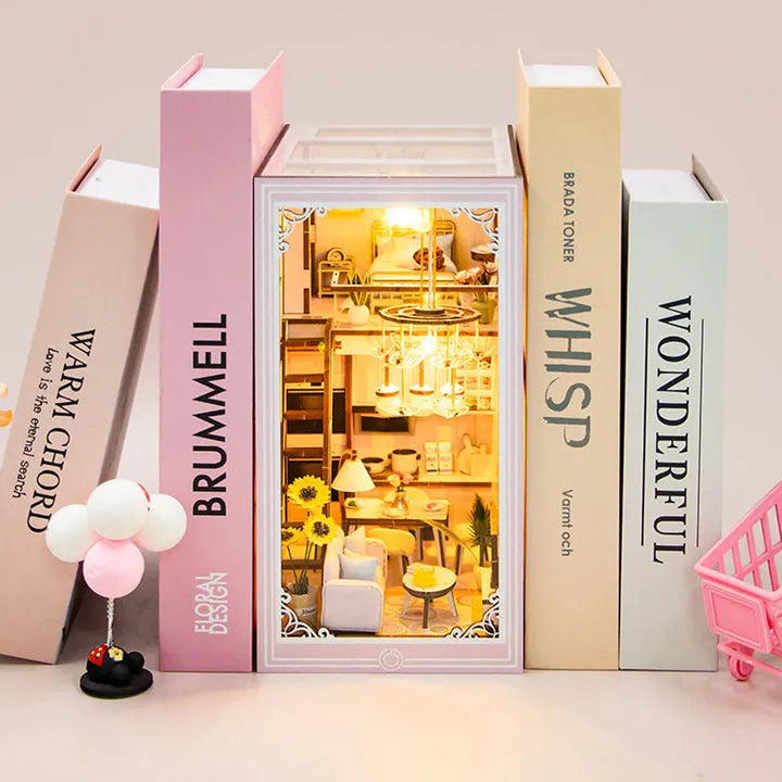 Book Nook - Ático Rosa