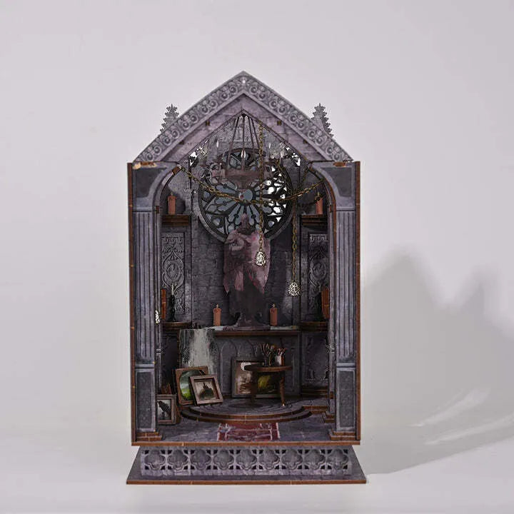 Book Nook - Oración Silenciosa Nocturna