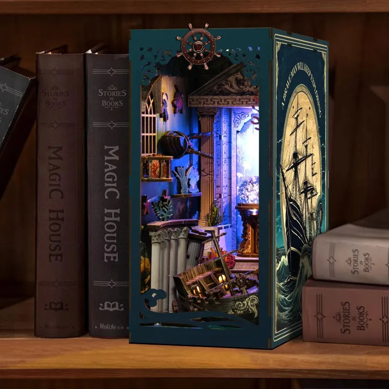 Book Nook - Riddle on the Seabed