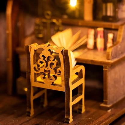 Book Nook - Scholar's Dream