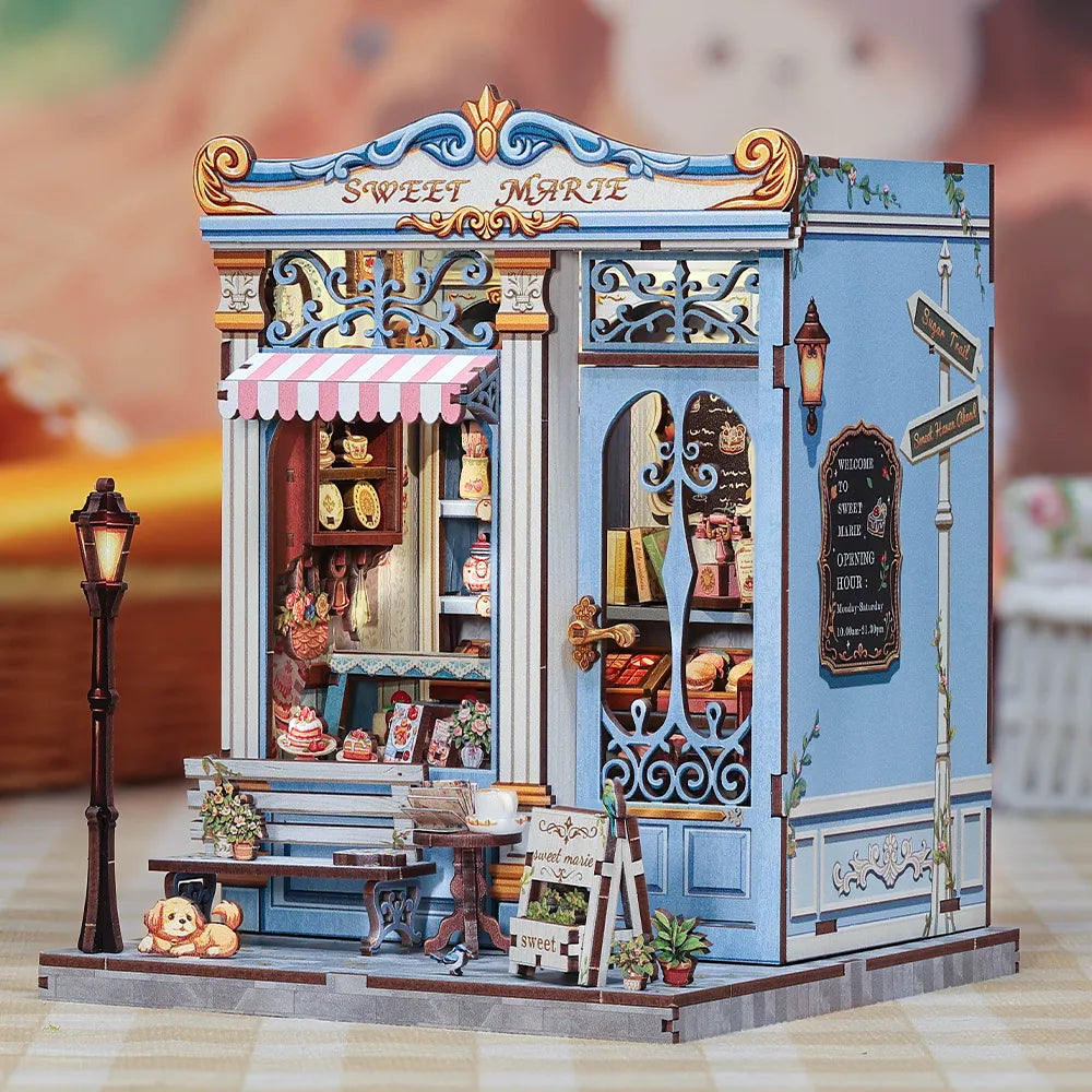 Book Nook - Sweet Maire