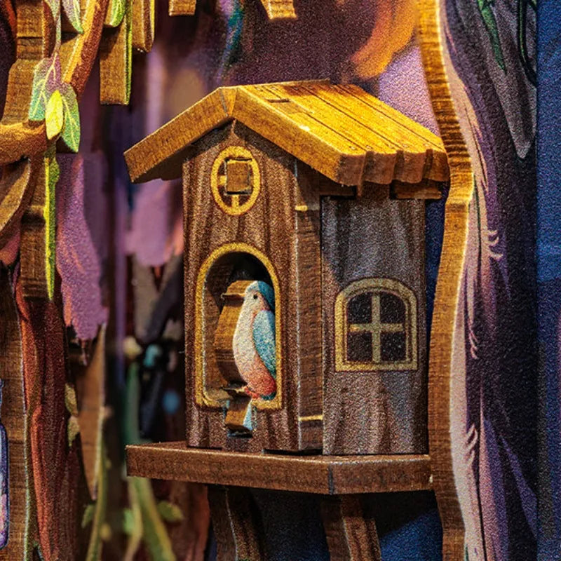 Book Nook - The Grace of The Forest