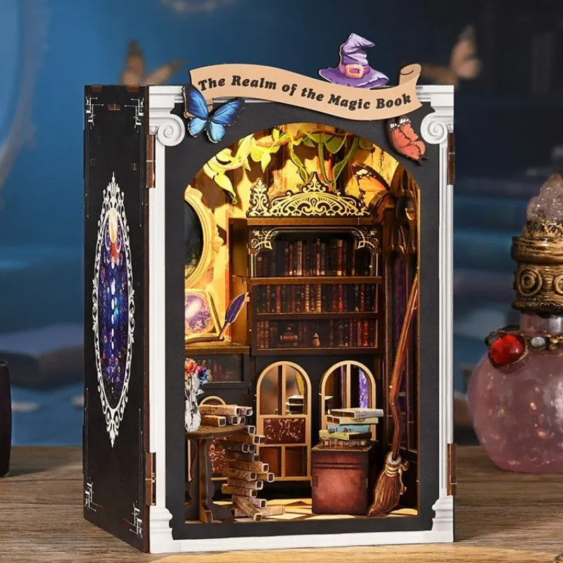 Book Nook - The Realm Of The Magic Book
