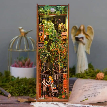 Book Nook - The Secret Garden