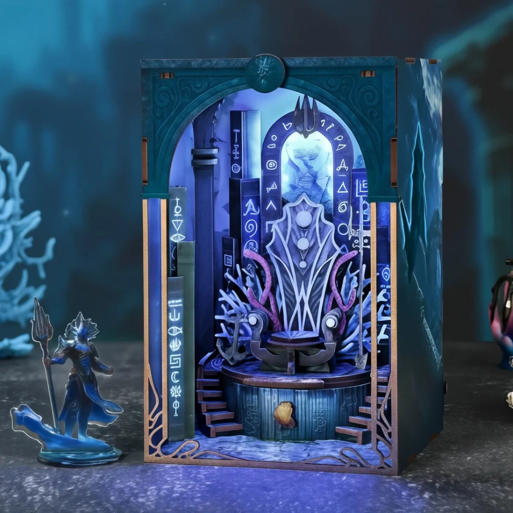 Book Nook - Throne of Aqua
