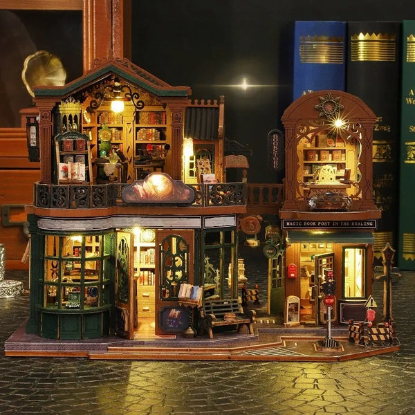 Miniature House - Twilight Book City