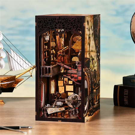 Book Nook - Voyage Memories