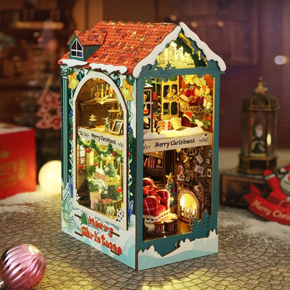 Book Nook - Merry Christmas | Christmas Diorama