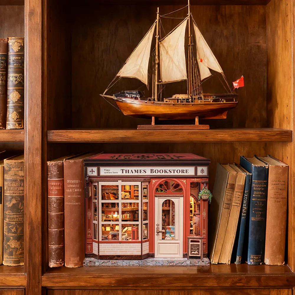 Miniature House Kit - Thames Bookstore