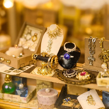 Miniature House Kit - Vitrine's Tale | The Magical Jeweler