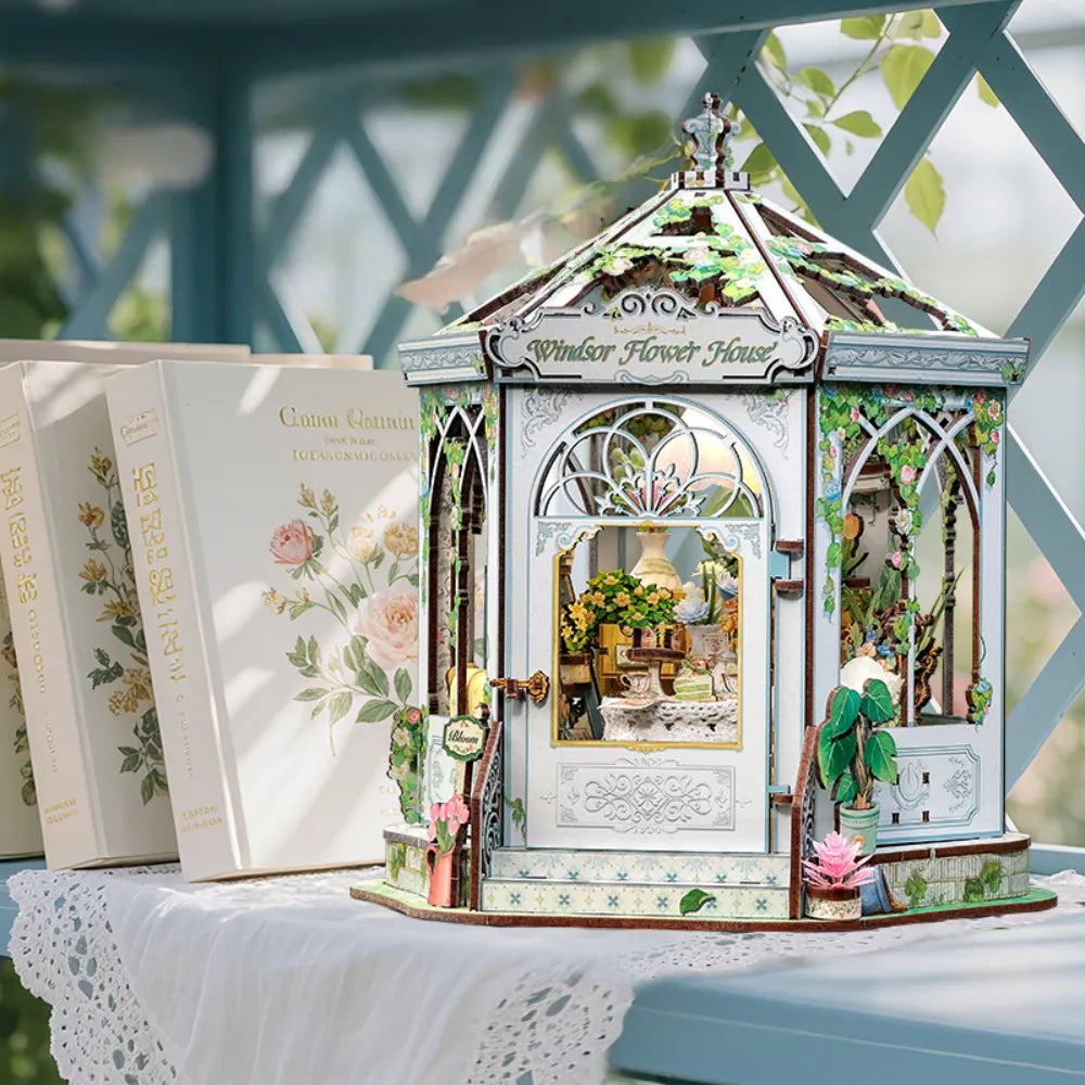 Miniature House Kit - Windsor Flower House