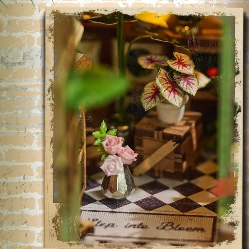 Miniature House Kit - Blossomary Atelier