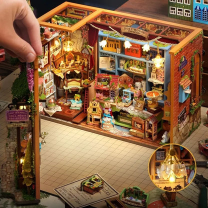 Miniature House - Dollhouse Shop
